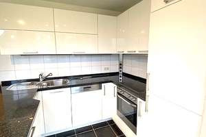 Stillvolle 2-Zimmer-Wohnung mit EBK in Düsseldorf-Niederkassel – Niederkasseler Kirchweg 48, 40547 Niederkassel, Düsseldorf – Vorschaubild 2