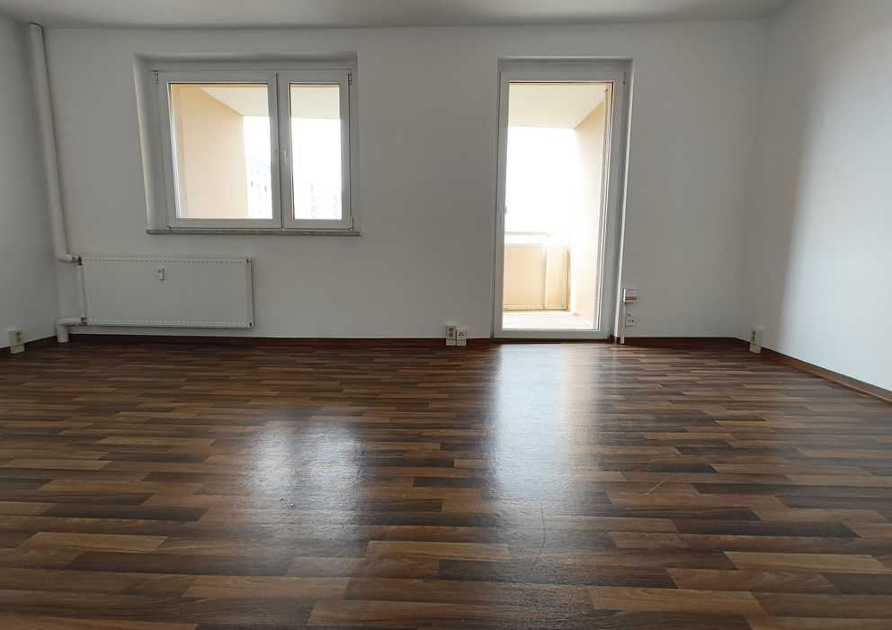 altersgerechte 2-Zimmer-Wohnung mit großem Balkon / Aufzug