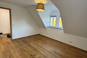 Moderne 3 Raumwohnung in einem kernsanierten Ensemble in ruhiger Lage am Marienbergpark – Großreuther Straße 77, 90425 Thon, Nürnberg – Vorschaubild 3