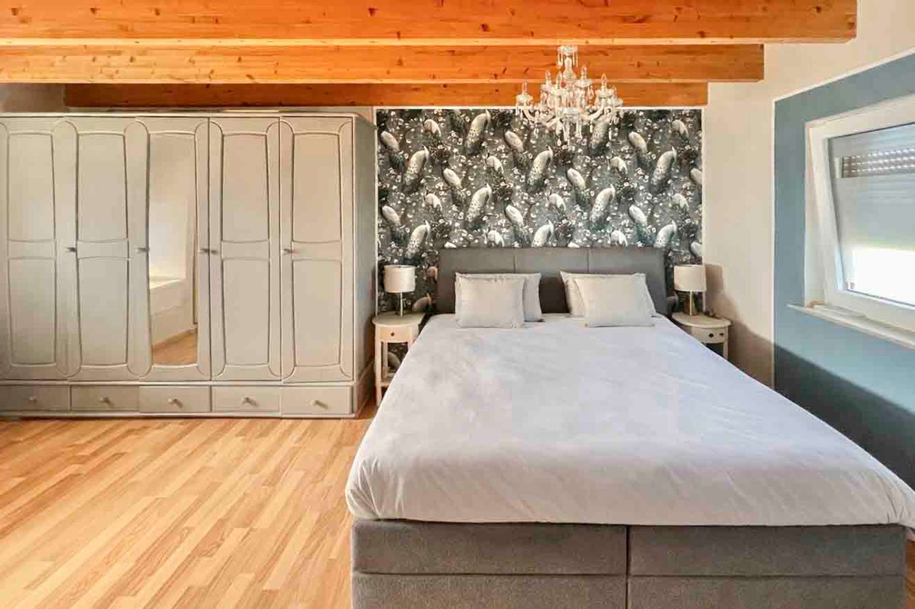 Immobilie in Holle - Charmante Blockhütte trifft modernen Neubau – Ruhige Sackgassenlage in Holle - Erbbaurecht - Bild 2