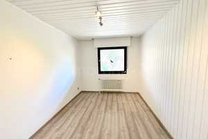 ++ FREISTEHENDER BUNGALOW MIT SCHÖNEM GARTEN IN GUTER LAGE! ++ – Viersen (Kreis) – Vorschaubild 7