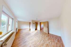 Freistehendes Familienhaus mit 6 Zimmern und großem Garten in Sömmerda – 99610 Sömmerda – Vorschaubild 10