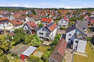 Großzügiges Zweifamilienhaus mit Ausbaureserve in Top-Lage von Neu-Ulm / Burlafingen