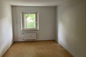 Großzügig geschnittene 2-Zimmerwohnung im Hochparterre – Herschelplatz 30, 90443 Nürnberg – Vorschaubild 2