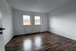 3 Zimmerwohnung in Magdeburg-Stadtfeld mit Balkon und PKW Stellplatz – 39108 Stadtfeld Ost, Magdeburg – Vorschaubild 7