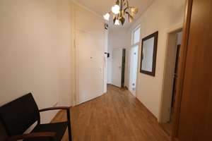 Wohnen mit Altbauflair: Helle 3-Zimmer-Wohnung mit Wintergarten, Garage & Stellplatz – Die vollständige Adresse der Immobilie erhältst du vom Anbieter., 30455 Davenstedt, Hannover – Vorschaubild 6
