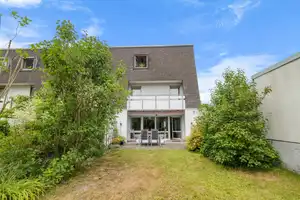 Charmantes Reiheneckhaus mit Garten in ruhiger Lage von Diedorf-Lettenbach - perfekt für Familien! – Augsburg (Kreis) – Vorschaubild 1