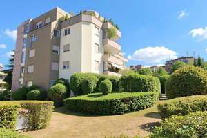 Gartengeschosswohnung mit Garage