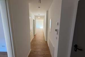 Moderne Neubauwohnung in Köln-Sürth + provisionsfrei + Wärmepumpe & Tiefgarage – Sürther Hauptstraße 74, 50999 Sürth, Köln – Vorschaubild 7