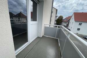 Zentral gelegene 3-Zimmer-Wohnung mit zwei Balkonen in Weil am Rhein – Hirschenstr. 22, 79576 Weil am Rhein – Vorschaubild 3