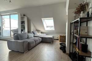 Wunderschöne Maisonette-Wohnung mit zwei Balkonen in Düsseldorf-Bilk – Gurlittstraße 57, 40223 Bilk, Düsseldorf – Vorschaubild 3