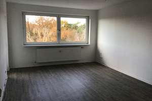 2-Zimmer-Wohnung mit Balkon und Tageslichtbad