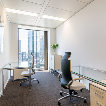 Privater Büroraum für 5 Person in Signature OpernTurm