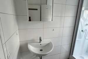 Freundliche 2-Zimmer-DG-Wohnung mit großer Wohnküche in Wuppertal – Uellendahlerstraße 452, 42109 Wuppertal – Vorschaubild 19