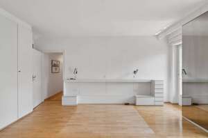 Zwei charmante Stadtvillen mit Flair & Privatsphäre im Süden Frankfurts, direkt am Stadtwald – Die vollständige Adresse der Immobilie erhältst du vom Anbieter., 60528 Niederrad, Frankfurt am Main – Vorschaubild 25