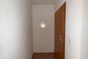 Schöne 2-Zimmer Wohnung mit Balkon in unmittelbarer Uninähe – Unterislinger Weg 18b, 93053 Galgenberg, Regensburg – Vorschaubild 2