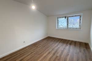Bezugsfertig! 5-Zi.-NEUBAU-Maisonette-ETW (GEG/KfW55) mit eigenem Garten in Seitenstr. von Niendorf! – Die vollständige Adresse der Immobilie erhältst du vom Anbieter., 22455 Niendorf, Hamburg – Vorschaubild 7