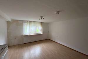 Attraktives 6 Familienhaus in ruhiger Lage – ideal für Kapitalanleger – Die vollständige Adresse der Immobilie erhältst du vom Anbieter., 57072 Siegen, Siegen – Vorschaubild 31