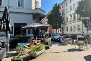 Beautiful 3 bedrooms walking distance to everything  with parking  – Die vollständige Adresse der Immobilie erhältst du vom Anbieter., 65185 Mitte, Wiesbaden – Vorschaubild 4