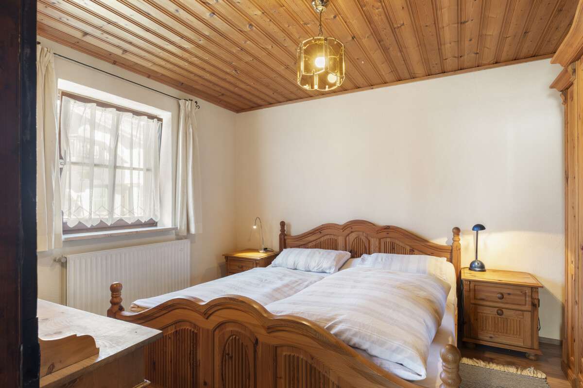 Immobilie in Mittenwald - Rarität: Wohnhaus in Alpenlage mit Nießbrauch–Investment und langfristiger Perspektive - Bild 2