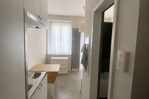 Möbliertes  1-Zimmer-Apartment im Studentenwohnheim