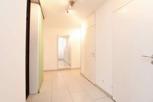 AIGNER - Familienglück in Bogenhausen – Großzügige 4-Zimmer-Wohnung mit Loggia und Balkon – Die vollständige Adresse der Immobilie erhältst du vom Anbieter., 81925 Oberföhring, München – Vorschaubild 5