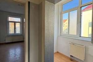 Sanierungsbedürftige 3 Raumwohnung in Leipzig-Großzschocher – Die vollständige Adresse der Immobilie erhältst du vom Anbieter., 4249 Großzschocher, Leipzig – Vorschaubild 2
