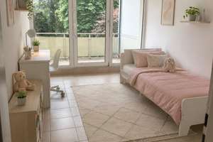 3 Zi Wohnung in Düsseldorf-Heerdt mit Balkon, Bad, Lift – Heerdter Landstr. 11, 40549 Heerdt, Düsseldorf – Vorschaubild 2