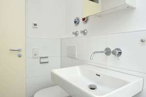 Property thumbnail 12