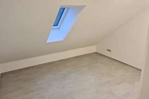 2-Zimmer-Dachgeschosswohnung mit Einbauküche in Köln Porz Grengel – Himbeerweg 2, 51147 Grengel, Köln – Vorschaubild 5