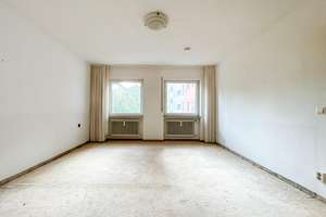 Sanierungsbedürftige 2-Zimmer-Wohnung mit Balkon & Aufzug in Fürth – Die vollständige Adresse der Immobilie erhältst du vom Anbieter., 90763 Nördliche Südstadt, Fürth – Vorschaubild 5