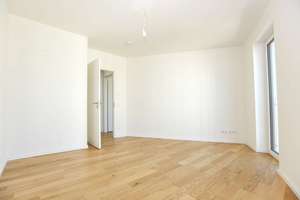 IPANEMA - helle 2 Zimmer mit Balkon, EBK und Parkett – Sydneystraße 14, 22297 Winterhude, Hamburg – Vorschaubild 5