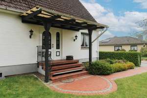 Großzügig & gepflegt – Familienhaus mit Garten, Sauna, Keller und viel Platz zum Entspannen – Die vollständige Adresse der Immobilie erhältst du vom Anbieter., 23911 Schmilau – Vorschaubild 3