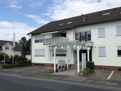 Stadtnah zu Ffm.+ OF. Exklusives Wohnen in gepfl. Mehrfamilienhaus! Großer Sonnenbalkon!