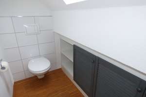 Viel Licht und Gemütlichkeit vereint! Moderne Maisonettewohnung mit Balkon in Bredeney. – Die vollständige Adresse der Immobilie erhältst du vom Anbieter., 45133 Bredeney, Essen – Vorschaubild 14