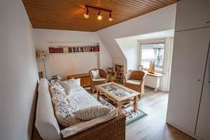 Großzügiges Einfamilienhaus mit beheizbarem Außenpool – Die vollständige Adresse der Immobilie erhältst du vom Anbieter., 22159 Tonndorf, Hamburg – Vorschaubild 11