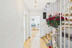 Familientraum in Karlsruhe-Oberreut – Reihenendhaus mit schönem Garten und viel Raum zur Entfaltung – Die vollständige Adresse der Immobilie erhältst du vom Anbieter., 76189 Oberreut, Karlsruhe – Vorschaubild 11