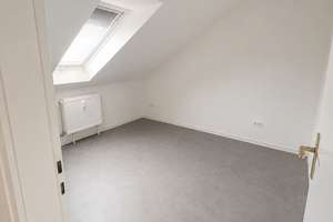 Gemütliche 2-Zimmer-Dachgeschosswohnung in Braunschweig Rüningen – Die vollständige Adresse der Immobilie erhältst du vom Anbieter., 38122 Rüningen, Braunschweig – Vorschaubild 5