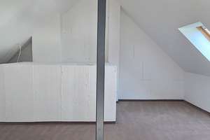4 Zimmer Wohnung auf 2 Etagen in Solingen-Wald  – Heukämpchenstraße 45, 42719 Wald, Solingen – Vorschaubild 10