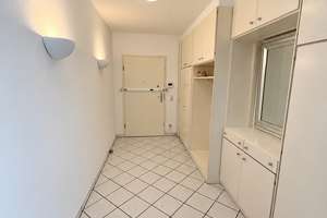 Schöner Wohnen am Rhein - Elegante 4-Zimmer-Wohnung mit TG Stellplatz+Aufzug – 50999 Weiß, Köln – Vorschaubild 13