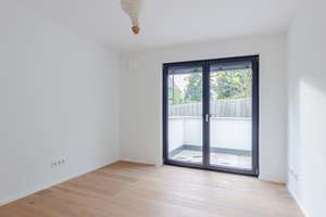 Energieeffizienz A+: Moderne Wohnetage mit großem Garten – 60388 Bergen-Enkheim, Frankfurt am Main – Vorschaubild 9