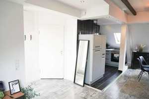 Möblierte 1,5-Zimmer-DG-Wohnung im Severinsviertel – Köln – Vorschaubild 3