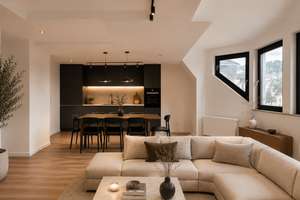 Stilvolle Galerie-Wohnung mit Balkon, 3 Sanitäreinheiten & TG-Stellplatz in Essen-Burgaltendorf – Alte Hauptstraße 104a, 45289 Burgaltendorf, Essen – Vorschaubild 2