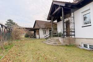 TOLLES HAUS MIT GROSSEM GRUNDSTÜCK IN RUHIGER LAGE VON RADEBEUL + NEBENGEBÄUDE – Die vollständige Adresse der Immobilie erhältst du vom Anbieter., 1445 Radebeul – Vorschaubild 40