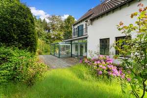 Südviertel!
Freistehendes Einfamilienhaus in direkter Nähe zu Hangeweiher und Kaiser-Friedrich-Alle – Die vollständige Adresse der Immobilie erhältst du vom Anbieter., 52074 Hangeweiher, Aachen – Vorschaubild 18