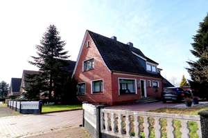 EFH im Zentrum von Rhauderfehn * 6 ZKB * Kanallage * Bj. 1962 * 1294 m² Grundstück * – Die vollständige Adresse der Immobilie erhältst du vom Anbieter., 26817 Rhauderfehn – Vorschaubild 29