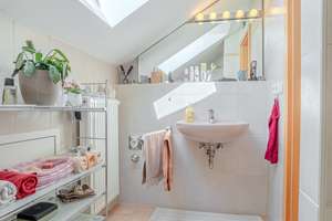Großzügige 4,5-Zimmer-Maisonettewohnung in ruhiger Bestlage von Grafing – Die vollständige Adresse der Immobilie erhältst du vom Anbieter., 85567 Grafing bei München – Vorschaubild 19
