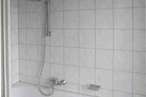Großzügige DG-Wohnung, 2-Zimmer, Tageslichtbad, EIGENNUTZ oder KAPITALANLAGE – Ahornstraße 64, 9112 Kaßberg, Chemnitz – Vorschaubild 12