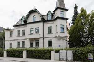 Stilvolle charmante 4-Zimmer Wohnung – München – Vorschaubild 1