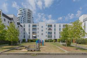 Wasserblick! Klasse 3 Zimmerwohnung direkt an der Havelspitze.TG Stellplatz inklusive! – Die vollständige Adresse der Immobilie erhältst du vom Anbieter., 13587 Hakenfelde, Berlin – Vorschaubild 11